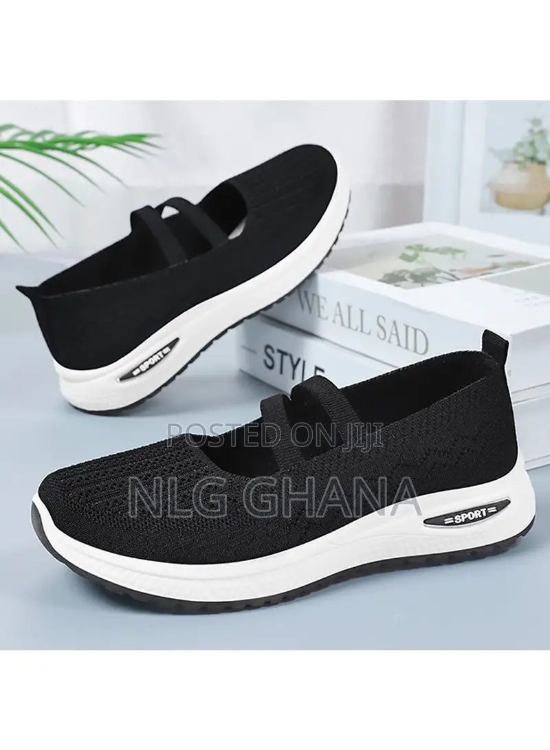 Lightweight Breathable Comfortable Mesh Soft Sole Slip-on Sh