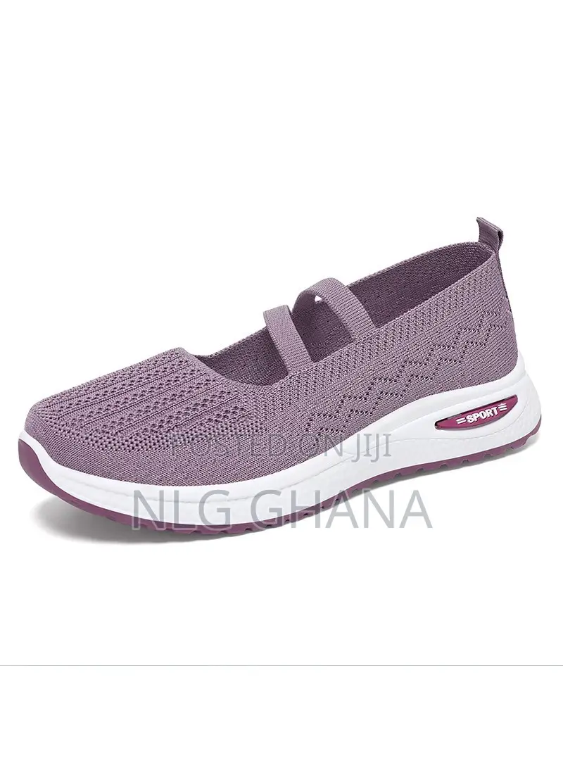 Lightweight Breathable Comfortable Mesh Soft Sole Slip-on Sh