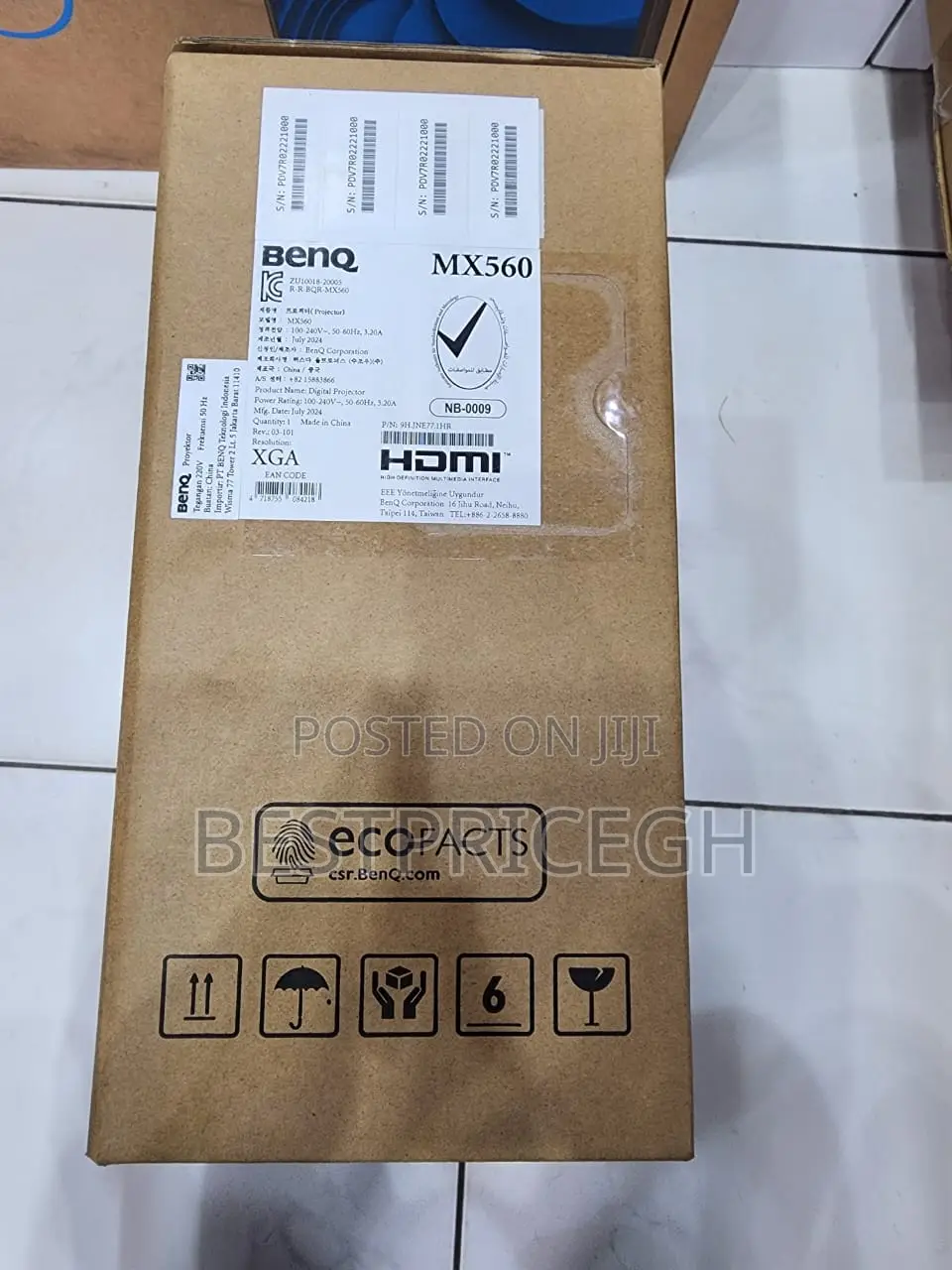 Benq - Digital Projector MX560