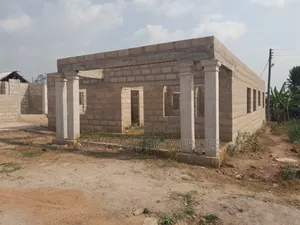 Photo - 4 Bedrooms House for Sale at Abira