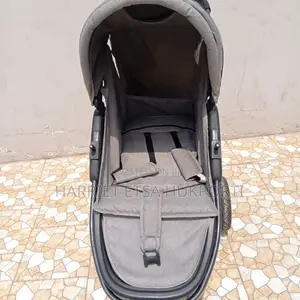 Big Neat Awesome Child Stroller From the Uk