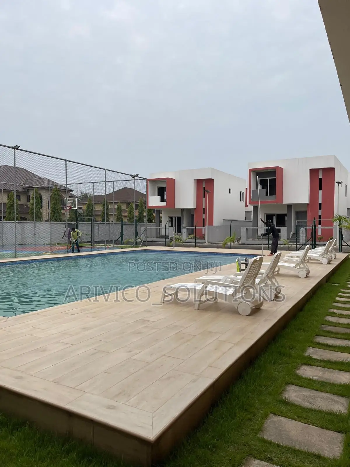 Furnished 3bdrm Townhouse / Terrace in The Greens, Tema Metropolitan