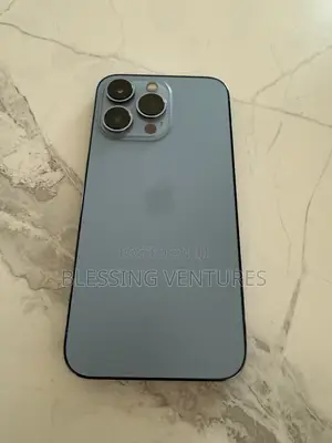 Photo - Apple iPhone 13 Pro Max 128 GB Blue