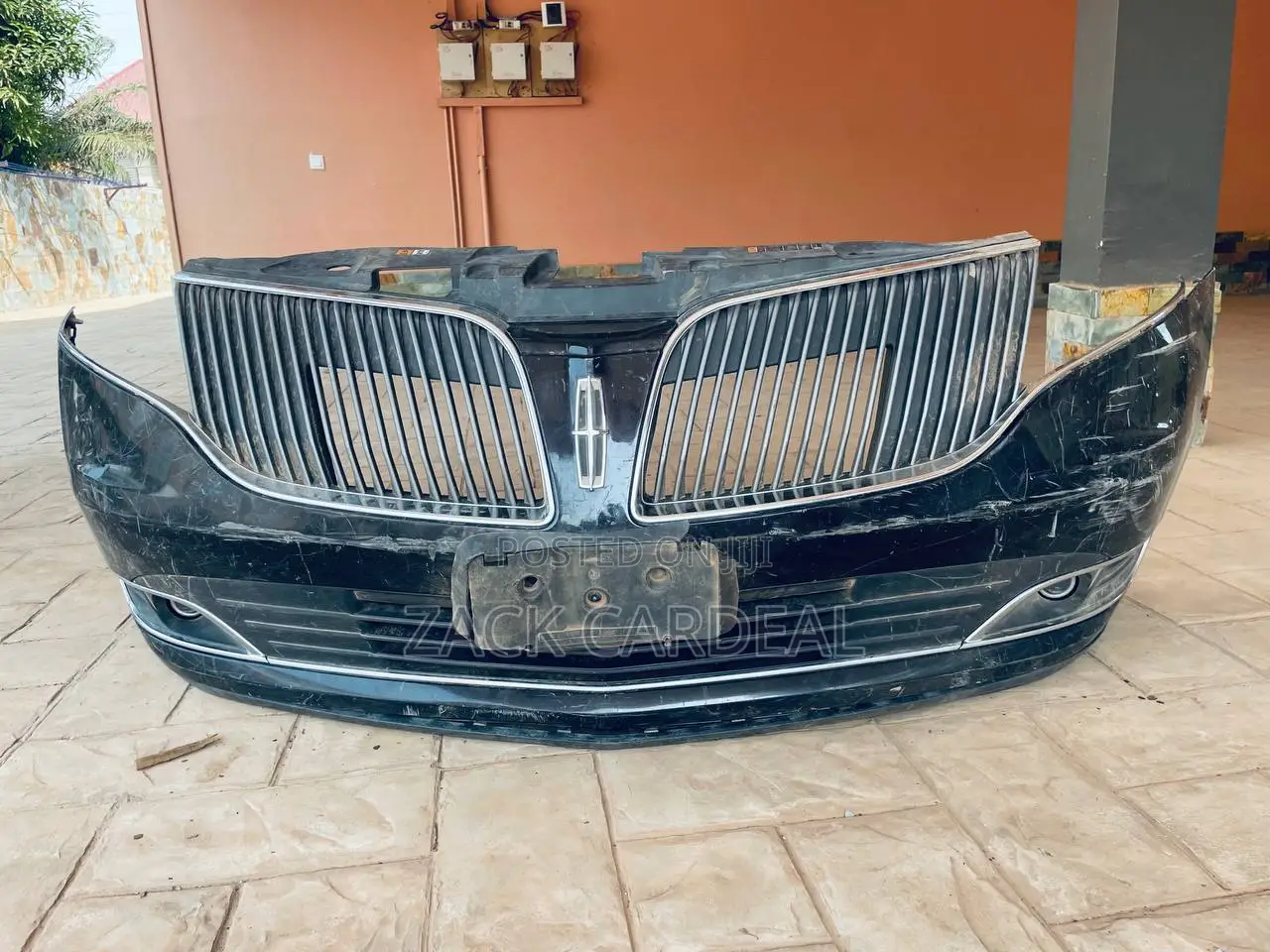 Lincoln MKX 2012 Front Bumper