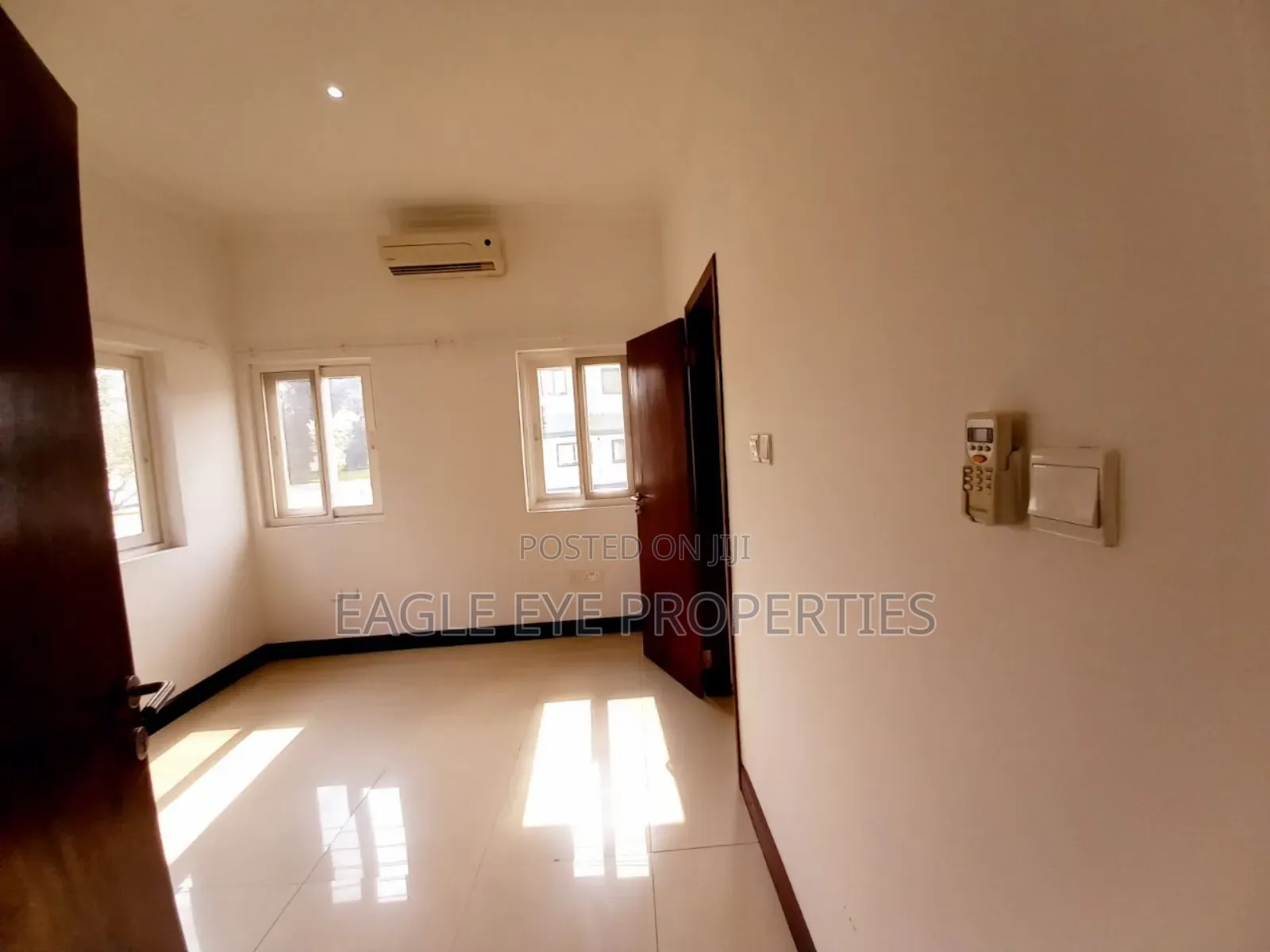 4bdrm Townhouse/Terrace in Airport Residential Area for sale