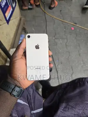 New Apple iPhone 8 64 GB Gold