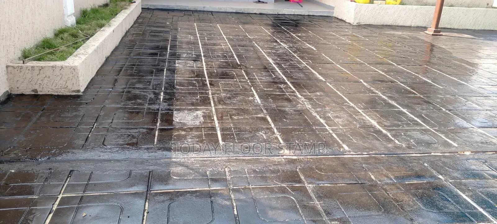 Pavement Polish