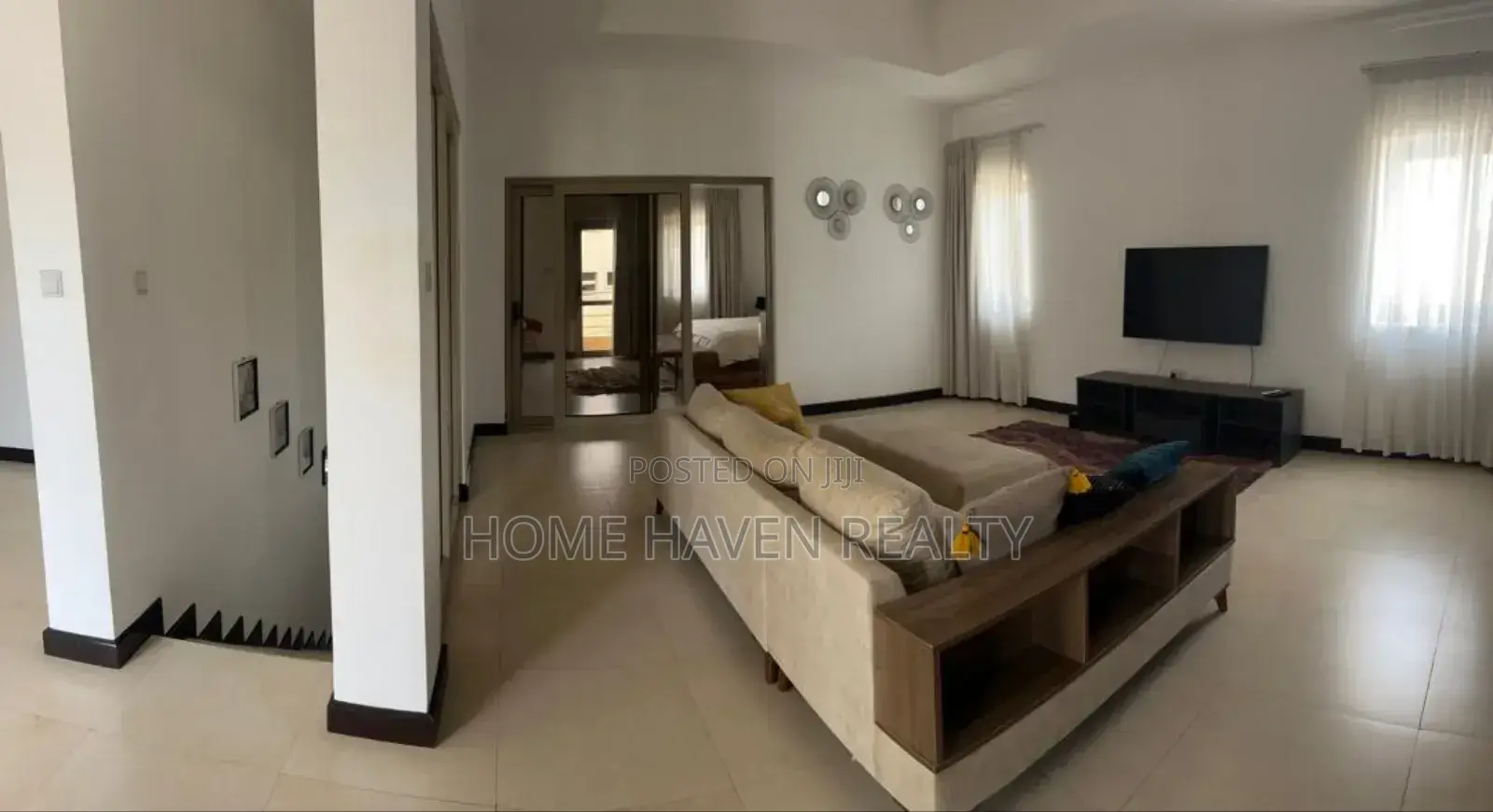 Furnished 5bdrm Townhouse / Terrace in Airport Residentials for rent