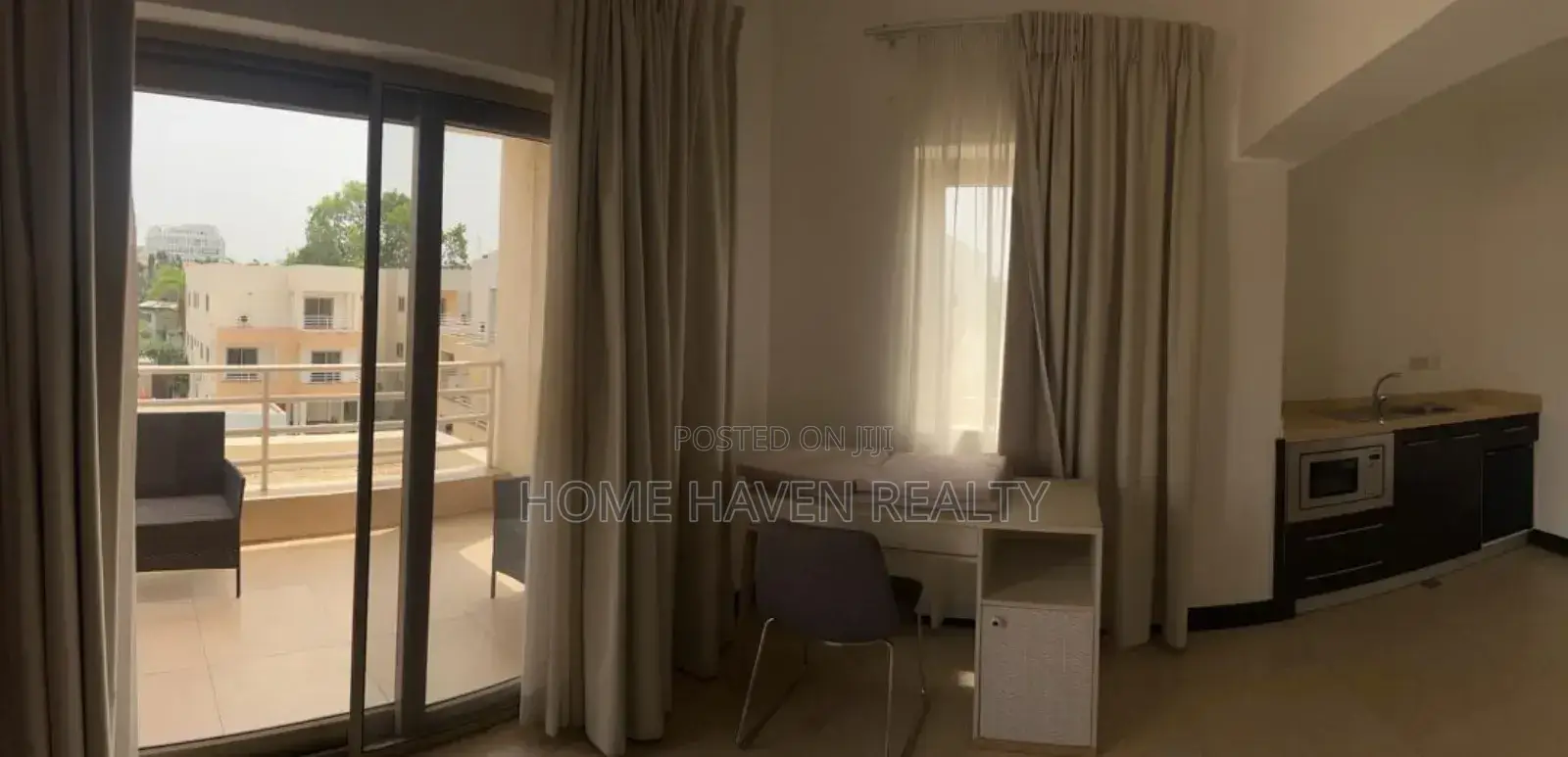Furnished 5bdrm Townhouse / Terrace in Airport Residentials for rent