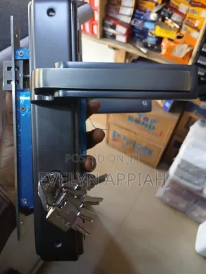 Vasto High Quality Door Lock With Bras Keys