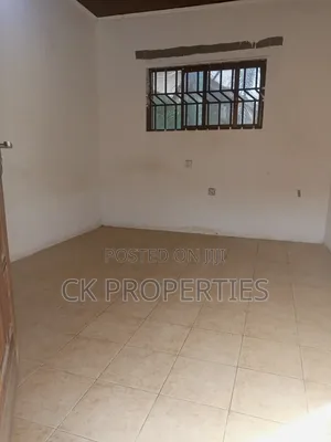 Mini Flat in Dome for rent