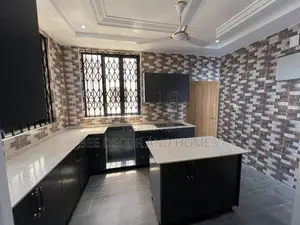 3bdrm House in Bee Decor & Home’S, Oyarifa for rent
