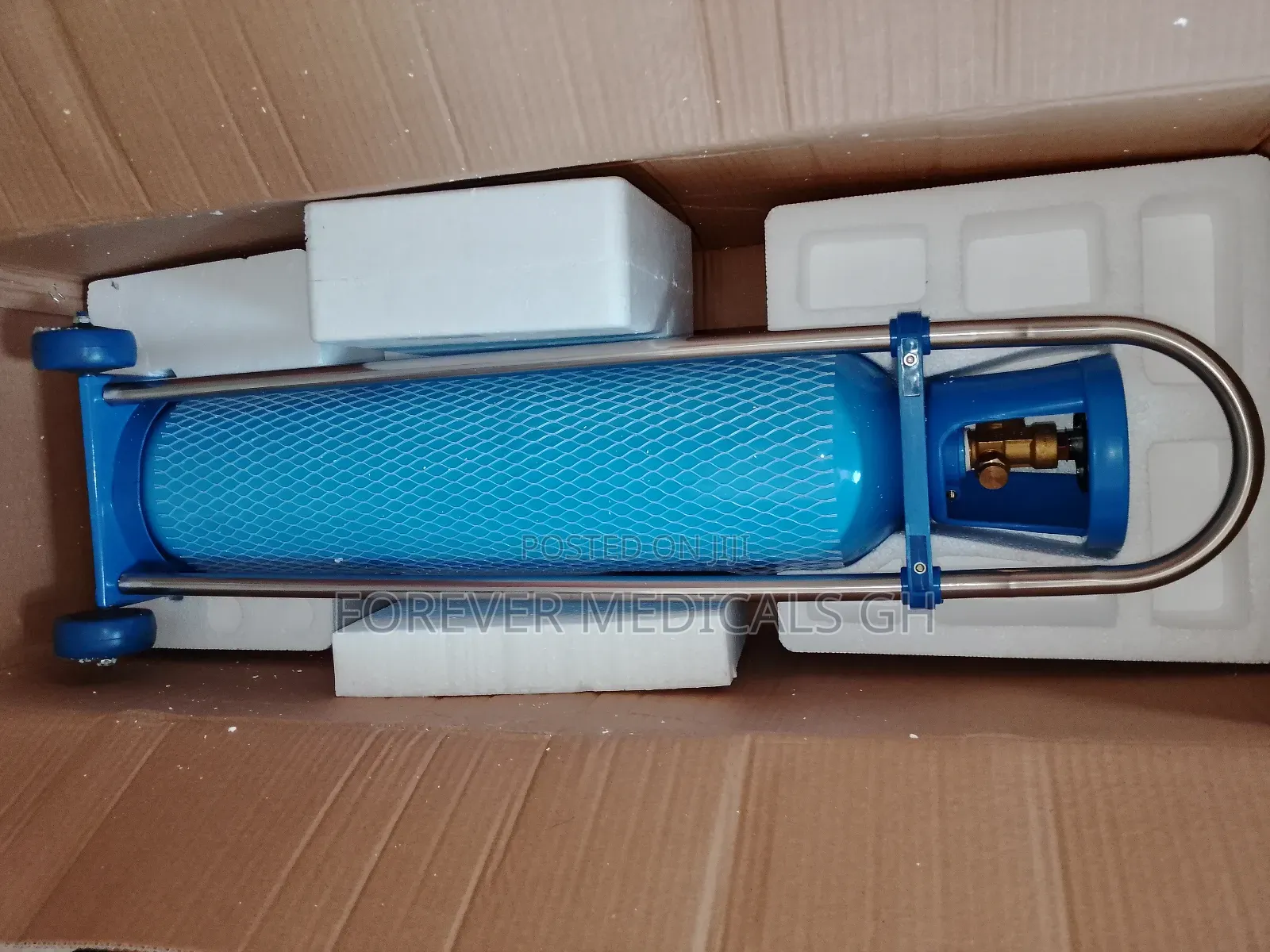 Oxygen Cylinder