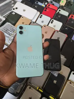 New Apple iPhone 11 64 GB Blue