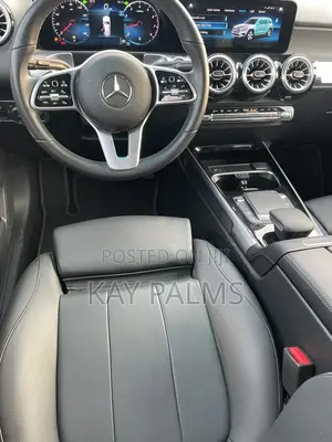 Mercedes-Benz GLB-Class 2022 Gray