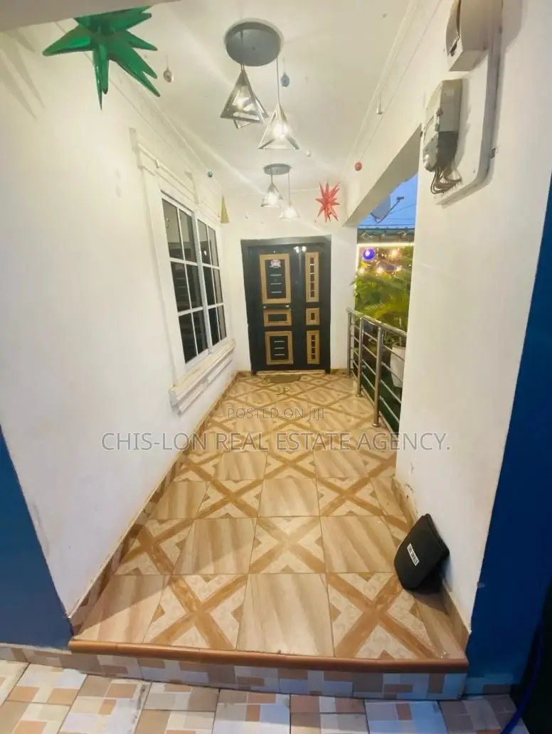 4bdrm Duplex in Sharp-Connect, Achimota for rent
