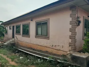 4bdrm House in Akropong, Kumasi Metropolitan for sale