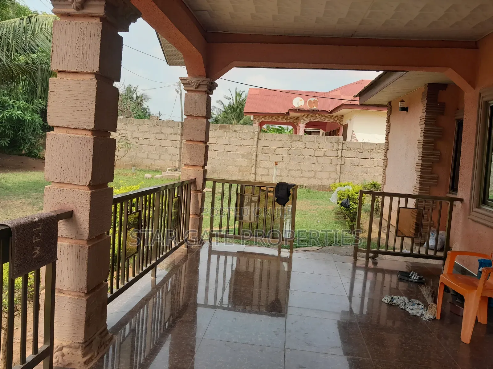 4bdrm House in Akropong, Kumasi Metropolitan for sale