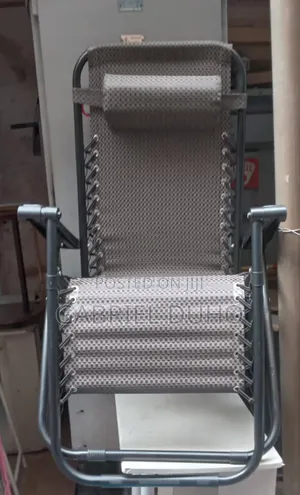 Foldable Lazy Chair or Recliner