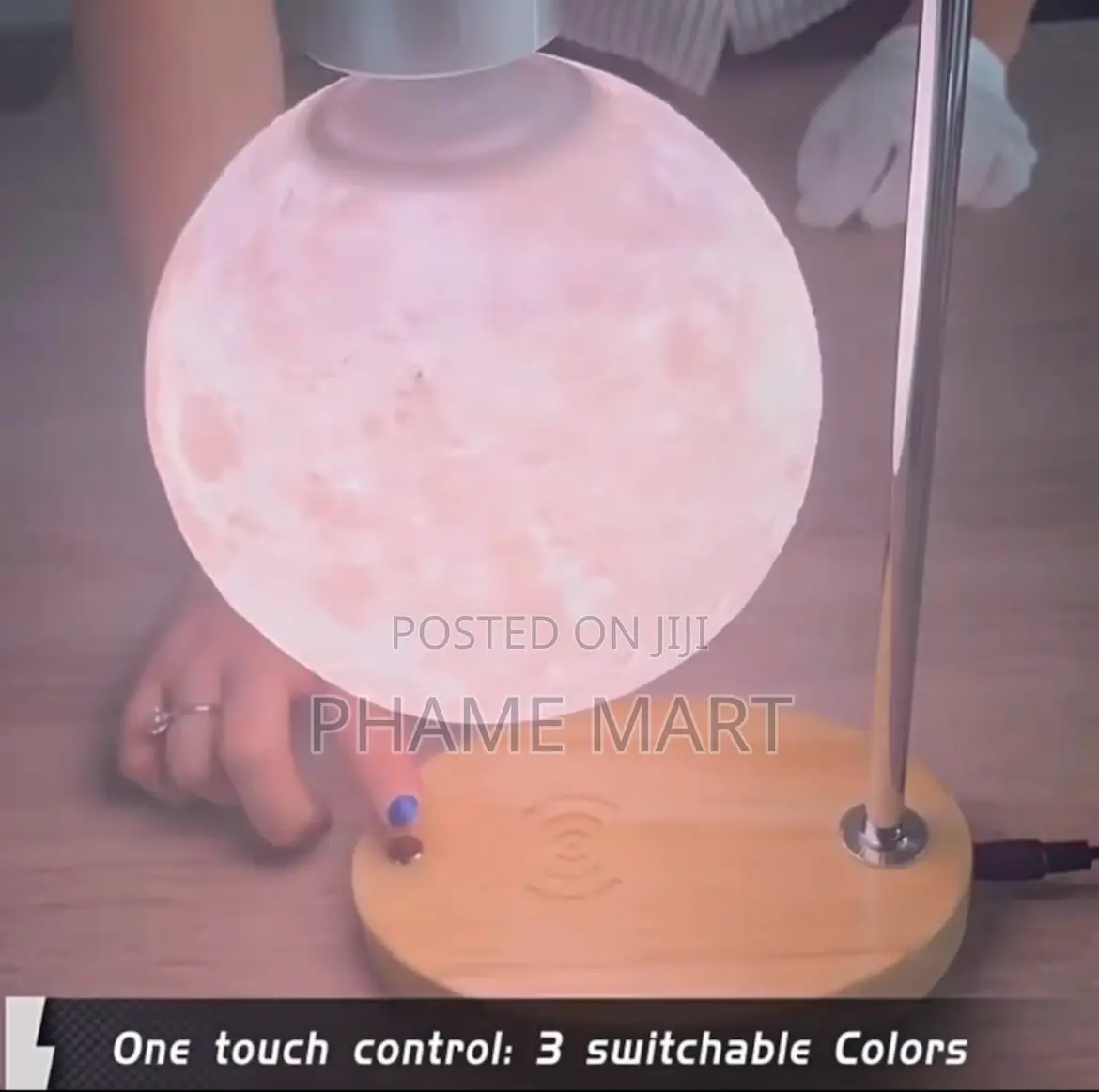 Levitation Moon Light