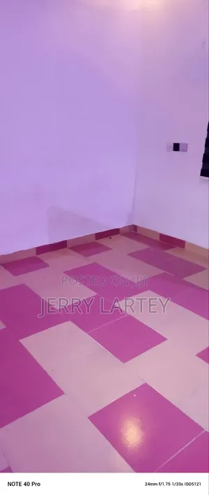 1bdrm Apartment in Dansoman Last Stop for rent