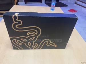 New Laptop Razer Blade Stealth 16GB AMD Ryzen 9 SSD 1T