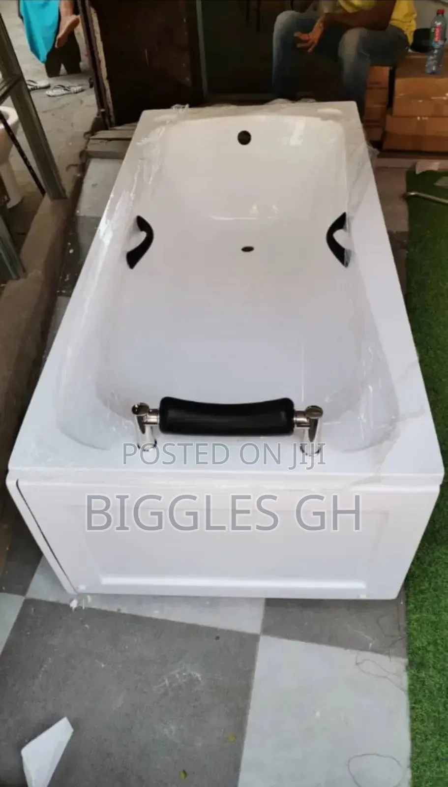 Straight Bathtub With Panel