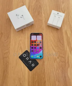 Apple iPhone 13 128 GB White