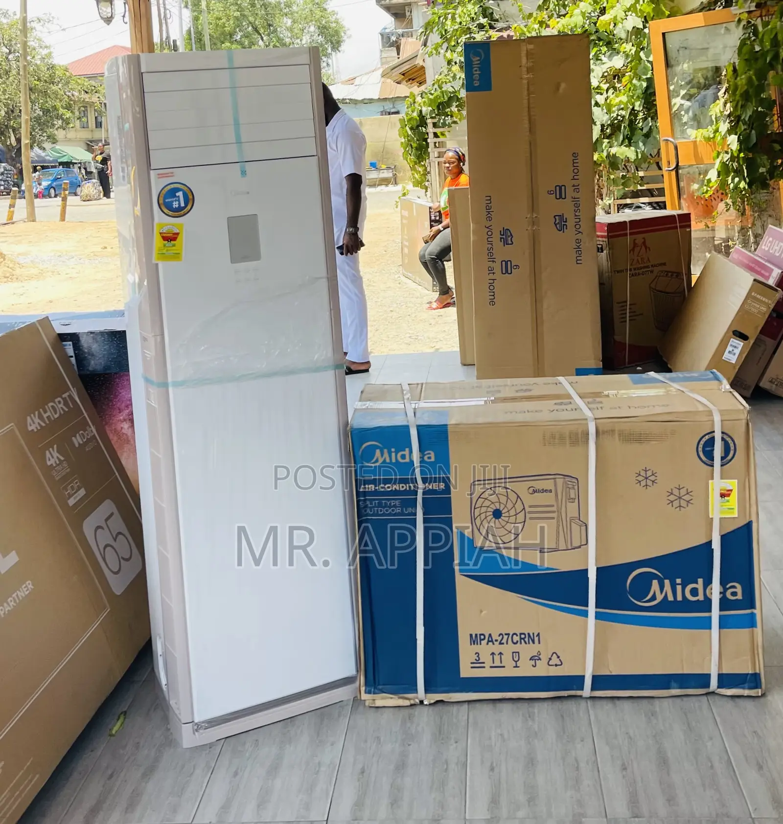 Effortless Cooling Midea 3.0hp Floor Standing Ac(White).