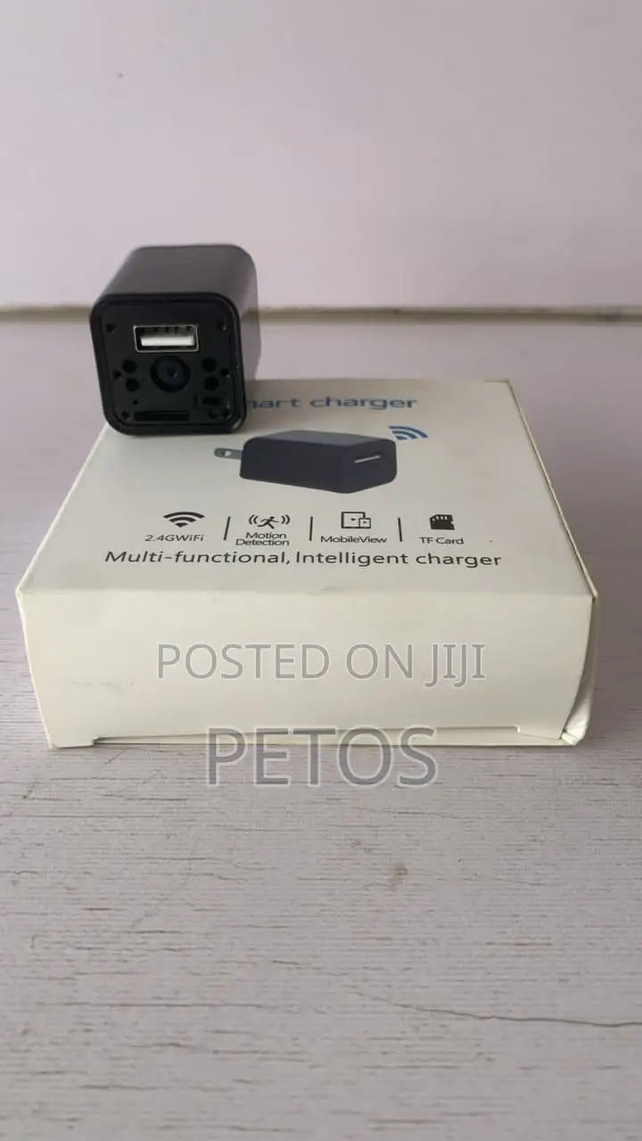 Smart Charger Spy Wi-Fi Camera