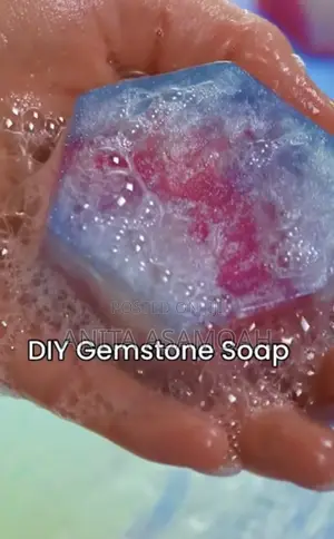 Glycerin Melt and Pour Soap Base