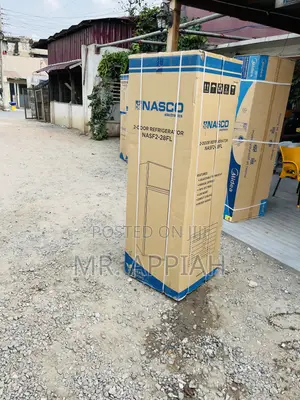 Super Cooling Nasco Nasf2-28fl 2 Door Refrigerator.