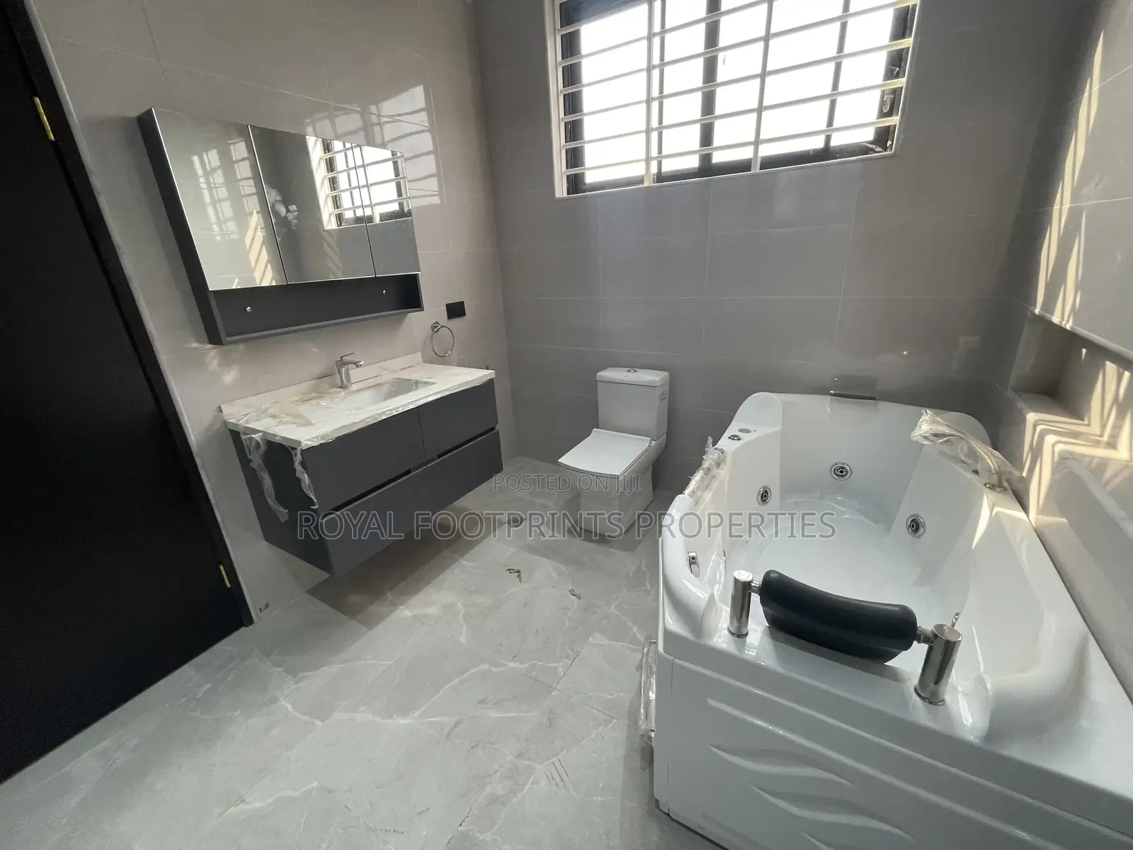 4bdrm House in Royal Footprints, Oyarifa for sale