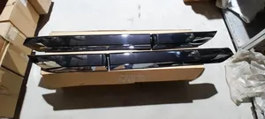 LC300 Side Moulding Original