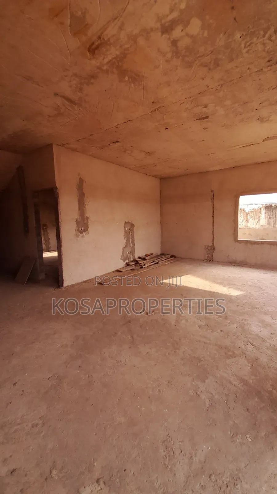 5bdrm House in Adjiringanor 69, Adjiriganor for sale