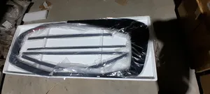 LC200 to LC300 Window Door Moulding
