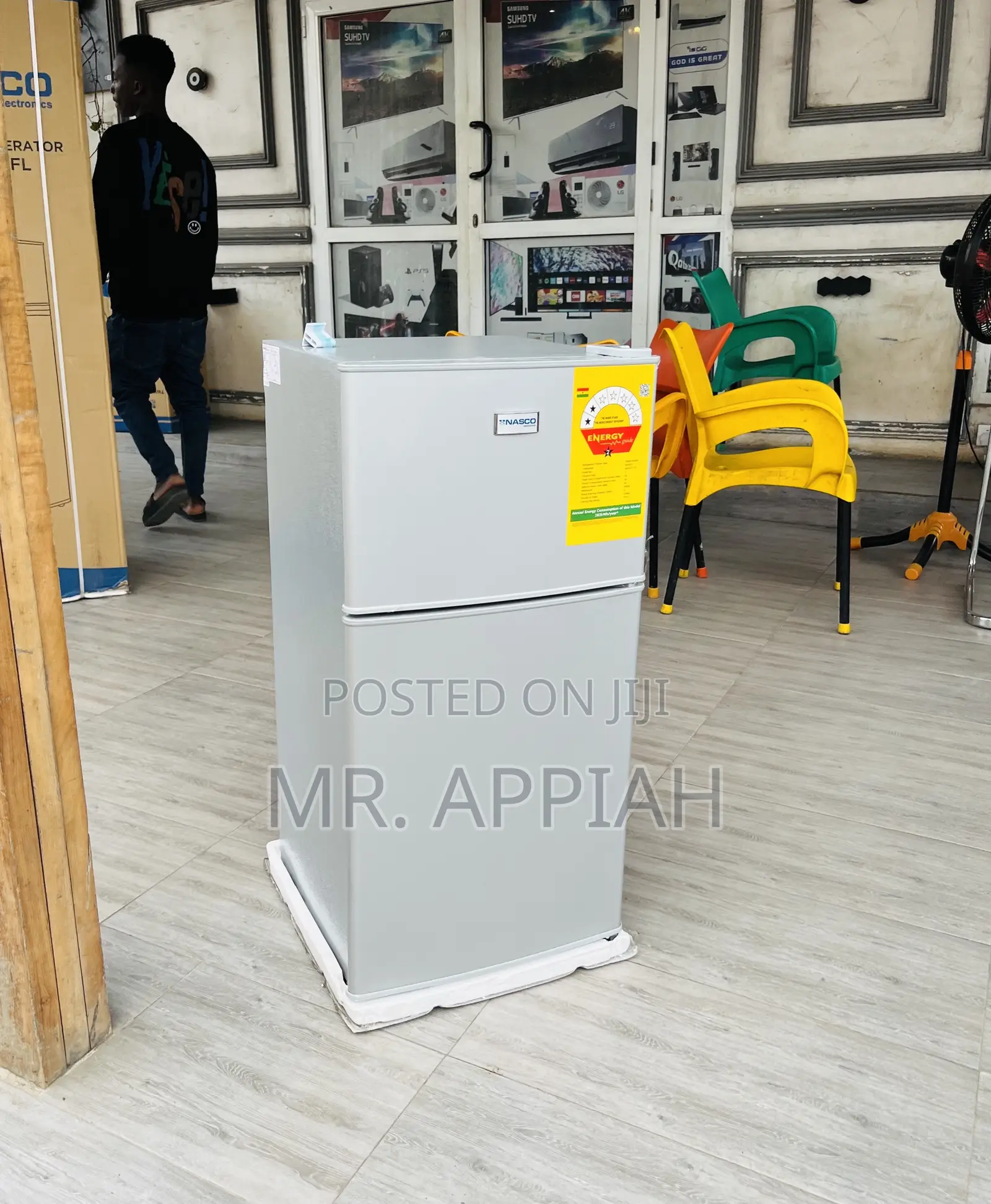 Super Chill Nasco Nasco F2-11 2 Door Table Top Fridge.