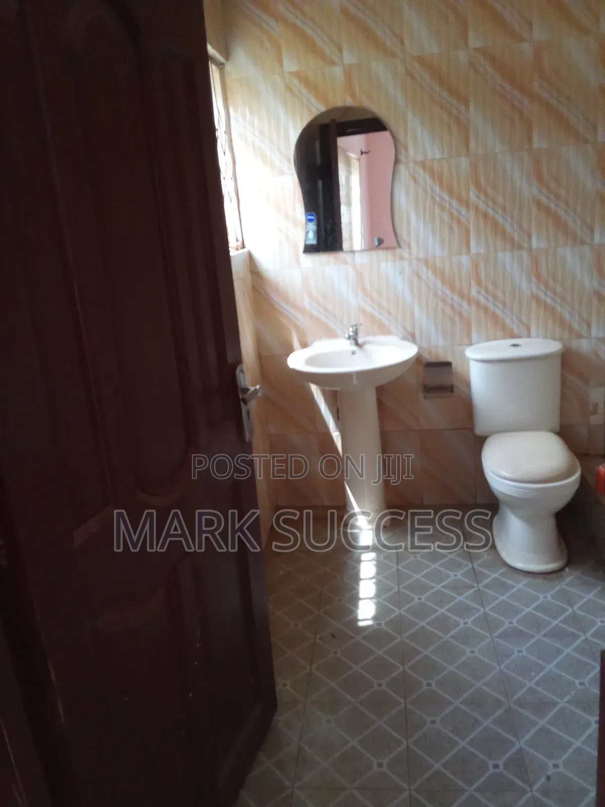 6bdrm House in Bortiano for sale