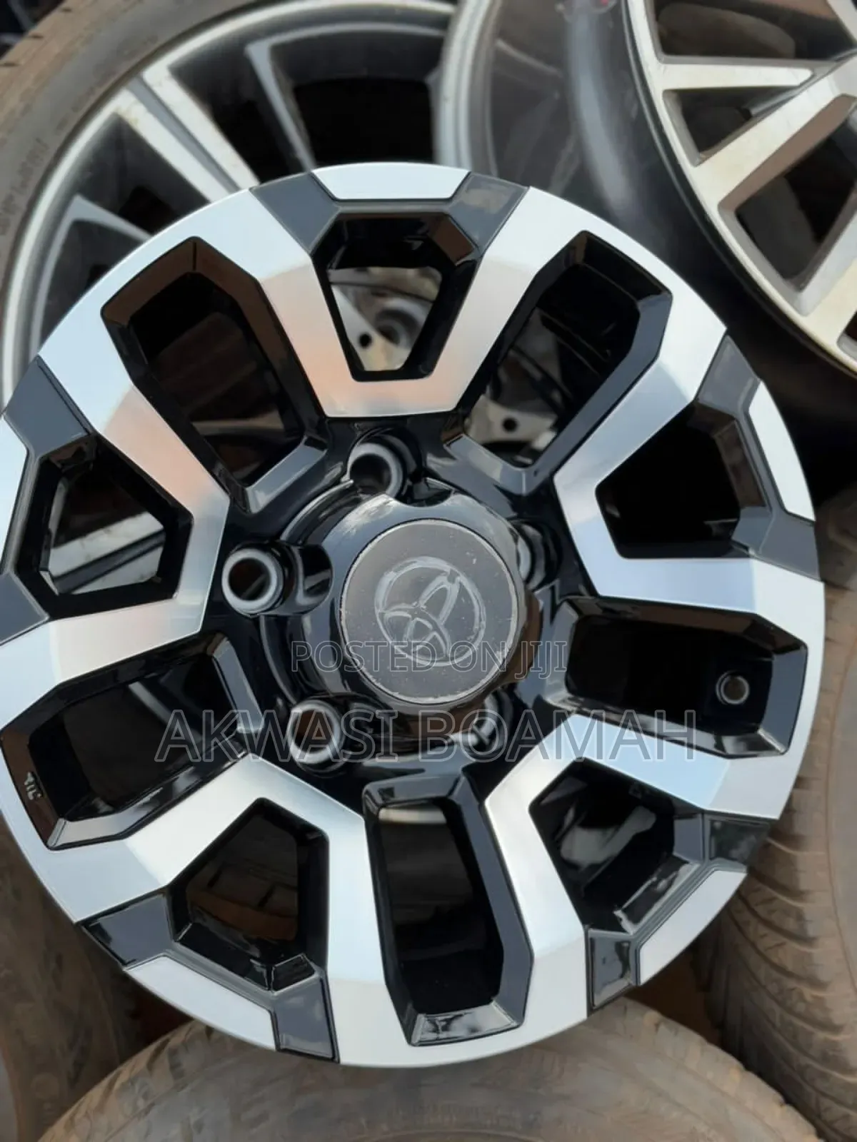 Toyota Landcruiser Fj 70 Rim 16 5 Holes