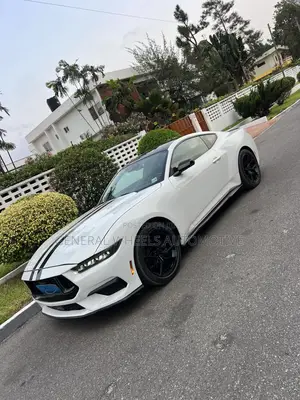 Ford Mustang EcoBoost Premium 2024 White