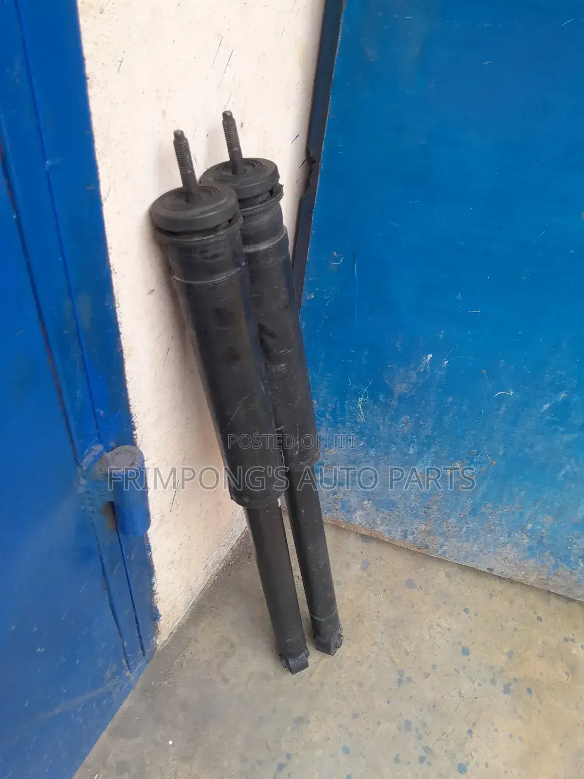 Toyota Vitz 4x4 Back Shocks Absorbers