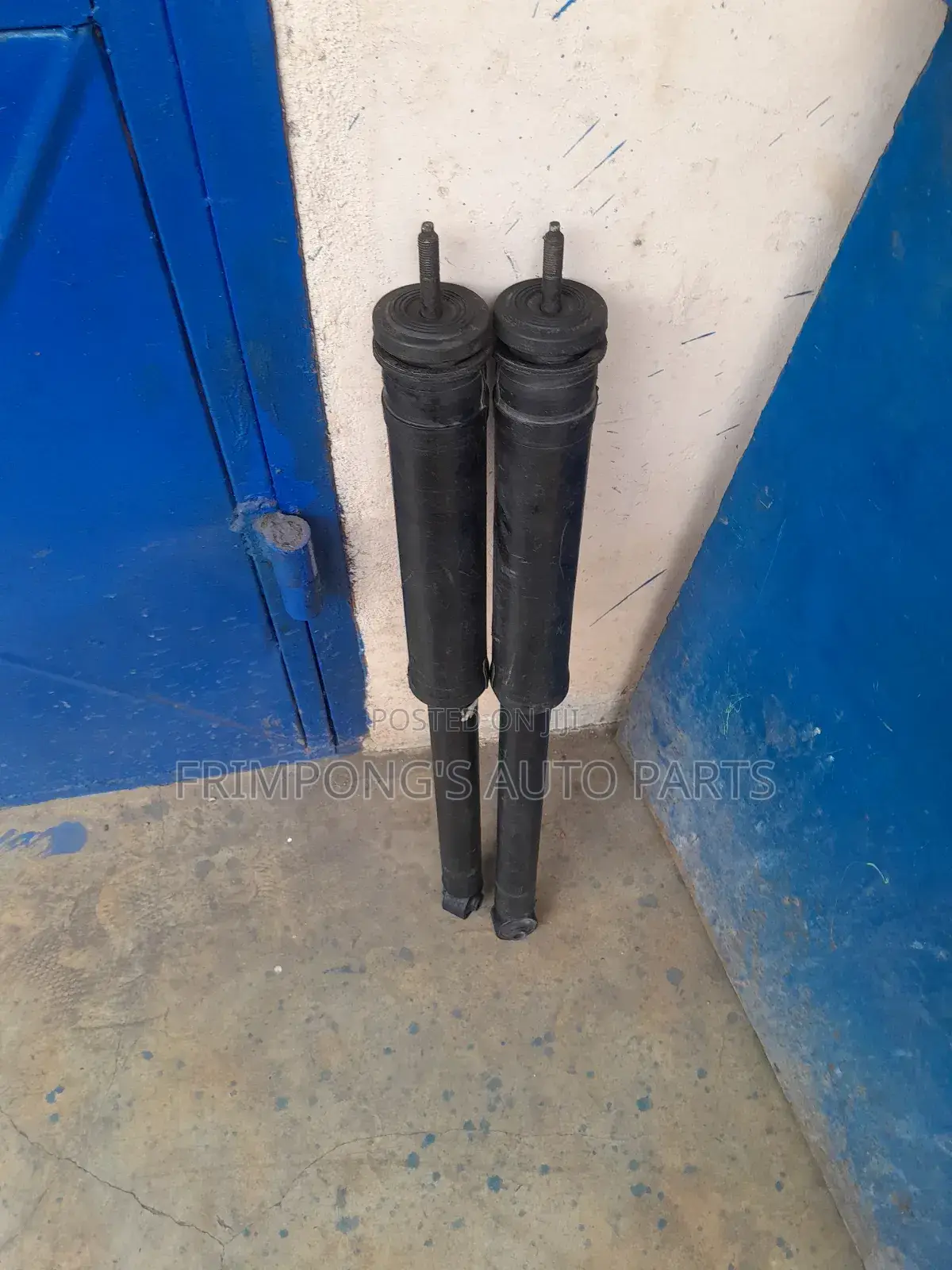 Toyota Vitz 4x4 Back Shocks Absorbers