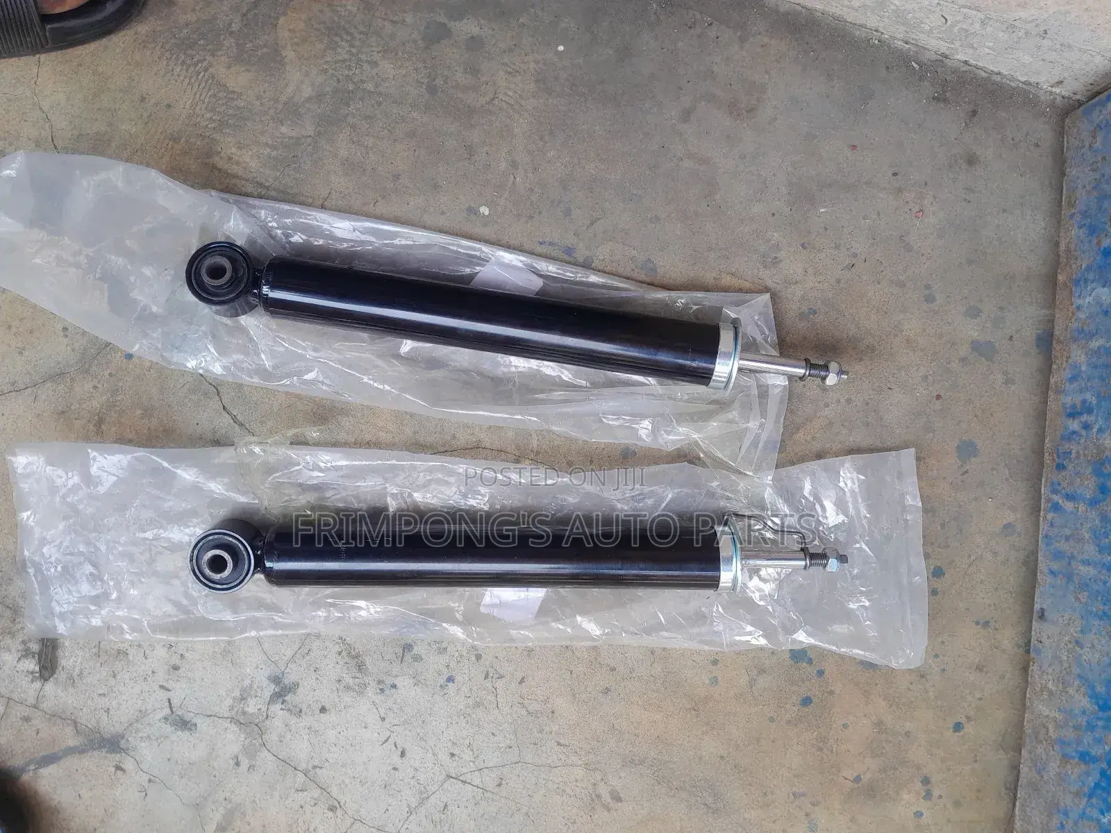 Chevrolet Cruze 2012 Back Shocks Absorbers