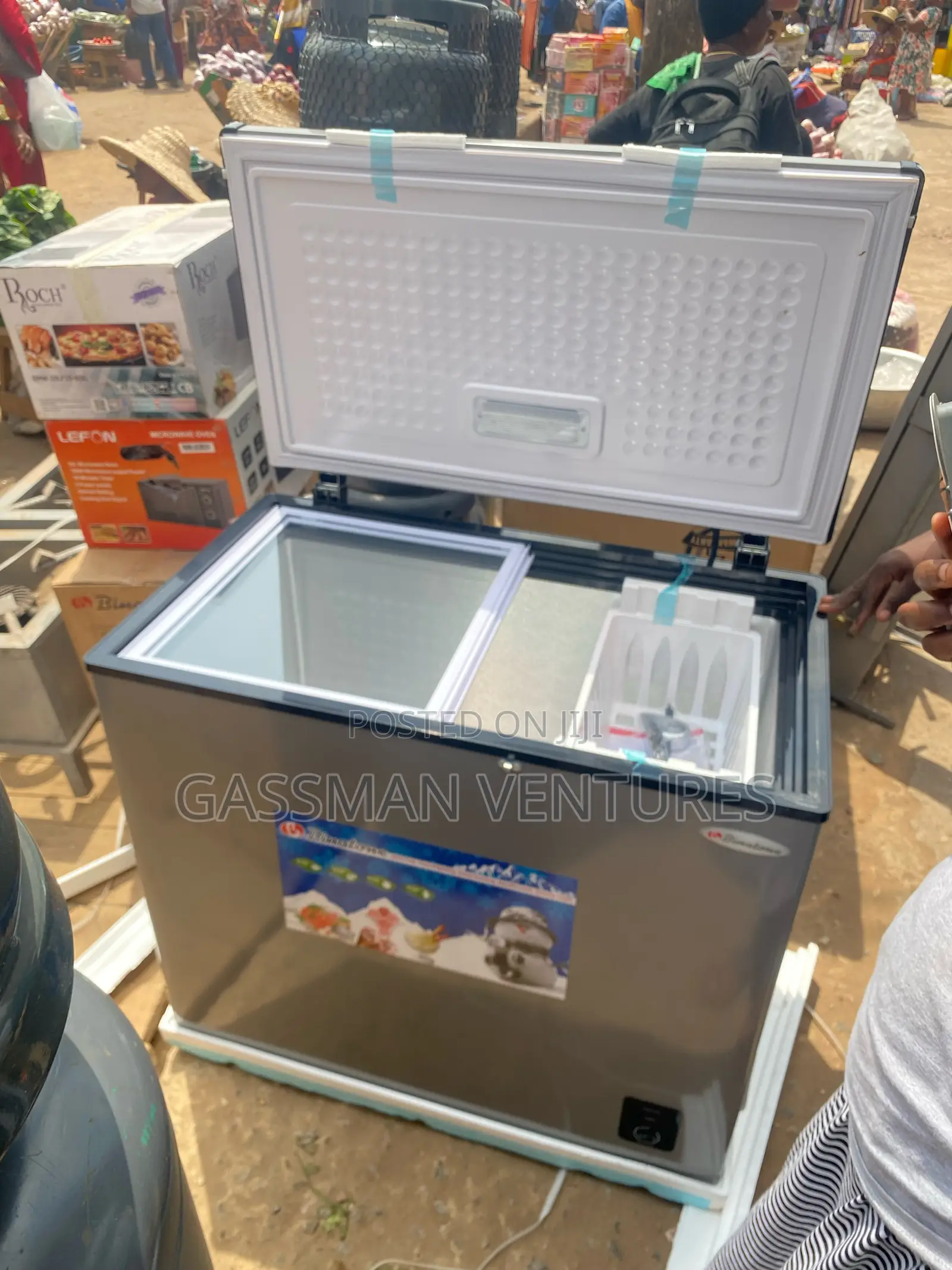 Binatone 200L Chest Freezer