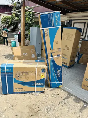 Turbo Cooling Split R410 Gas Midea Floor 3.0hp