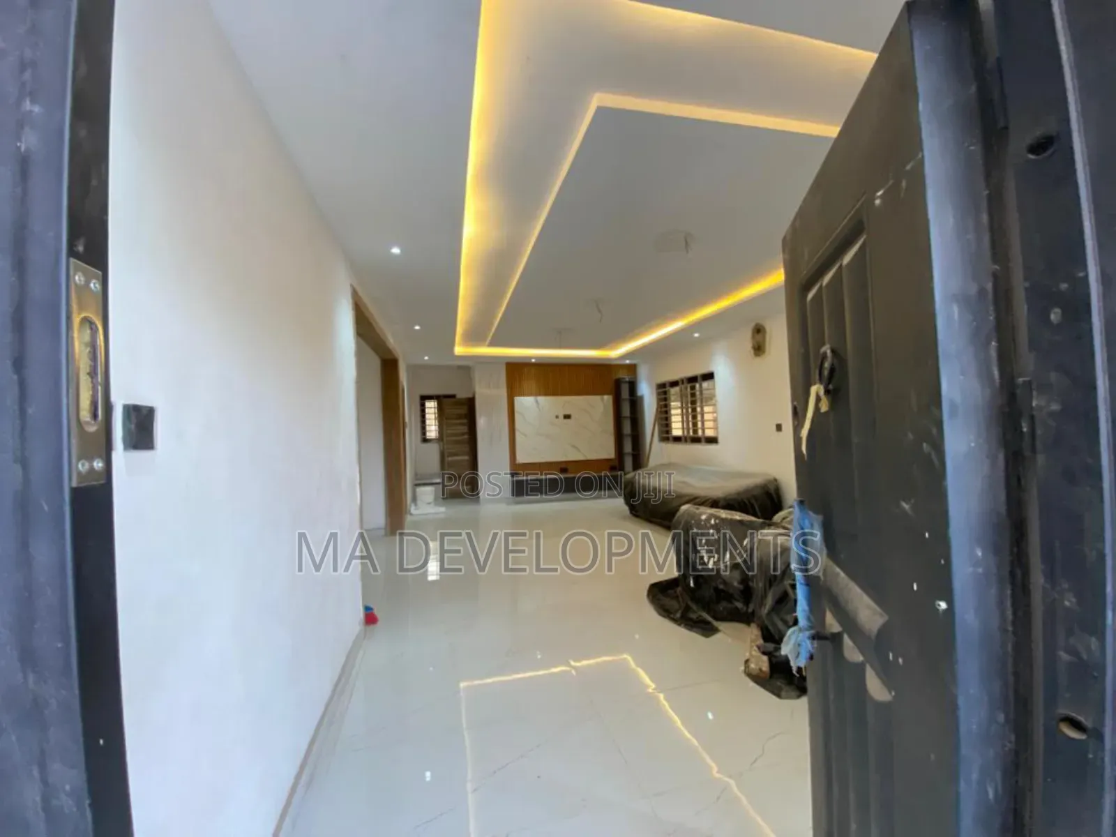 4bdrm House in Madev Realty, Ofankor for sale