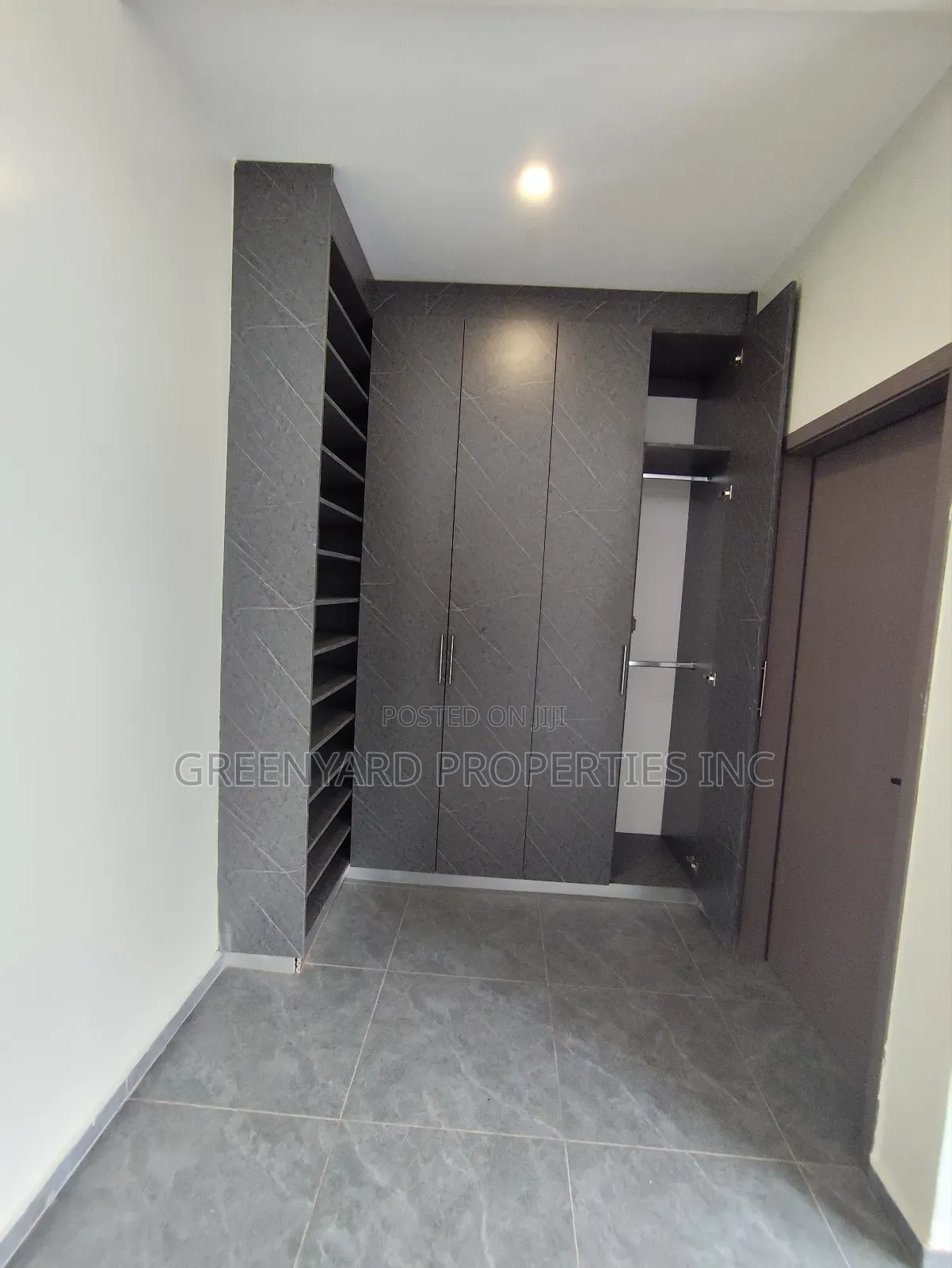 2bdrm Apartment in Adjiringanor, East Legon for rent