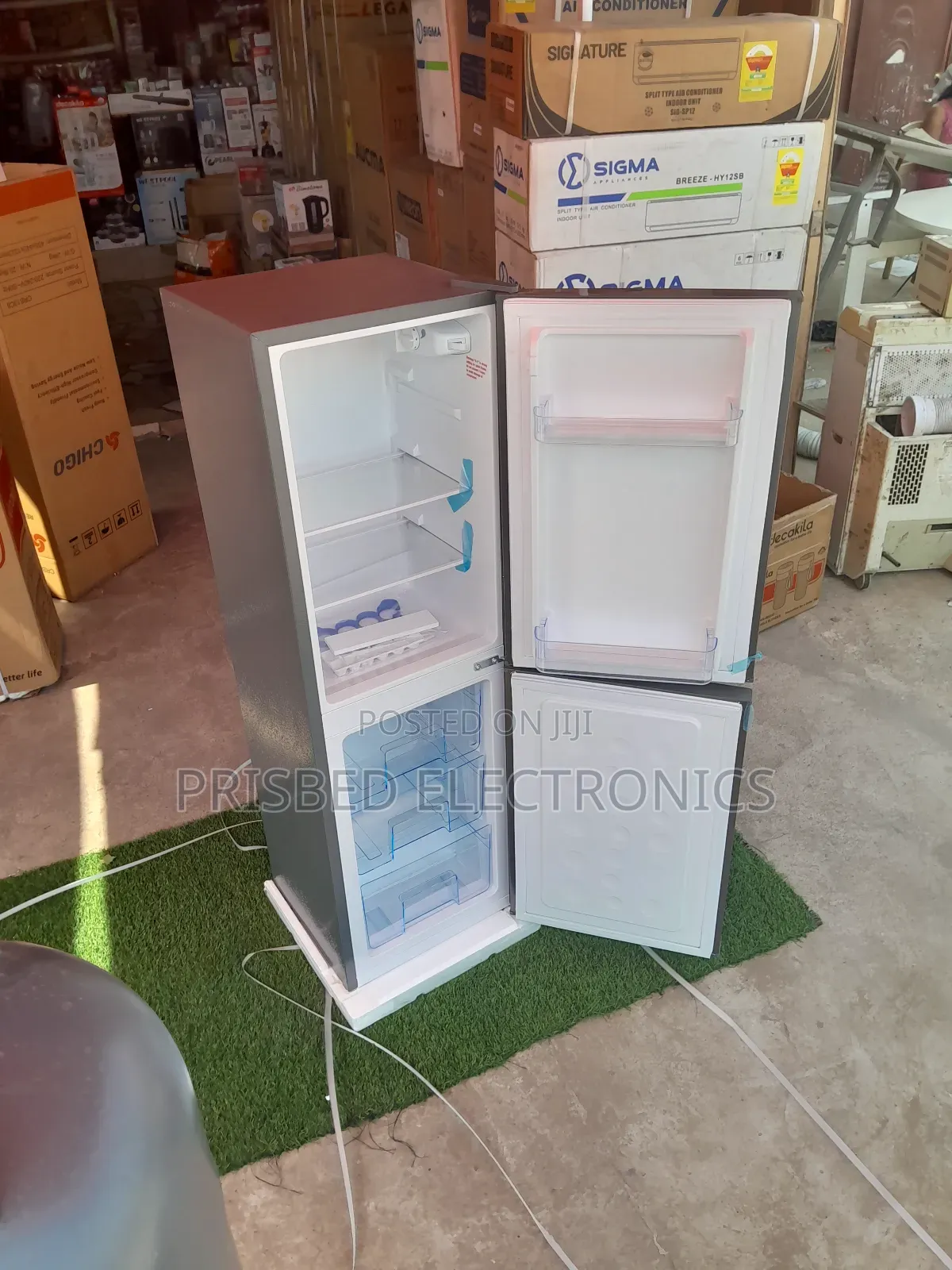 Chigo Table Top Double Door Fridge 99 Litres Bottom Freezer