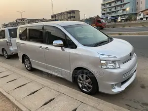 Toyota Sienta 2014 Black