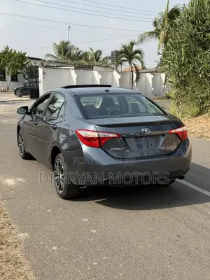 Toyota Corolla S 4dr Sedan (1.8L 4cyl CVT) 2016 Gray
